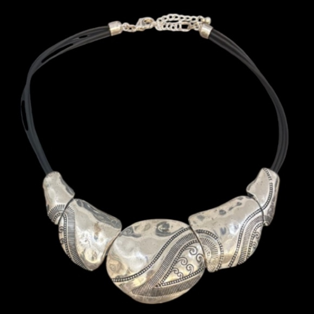 Vintage Necklace Large Chunky Statement Bib Cuff Pendant 90s Y2K Silver Black